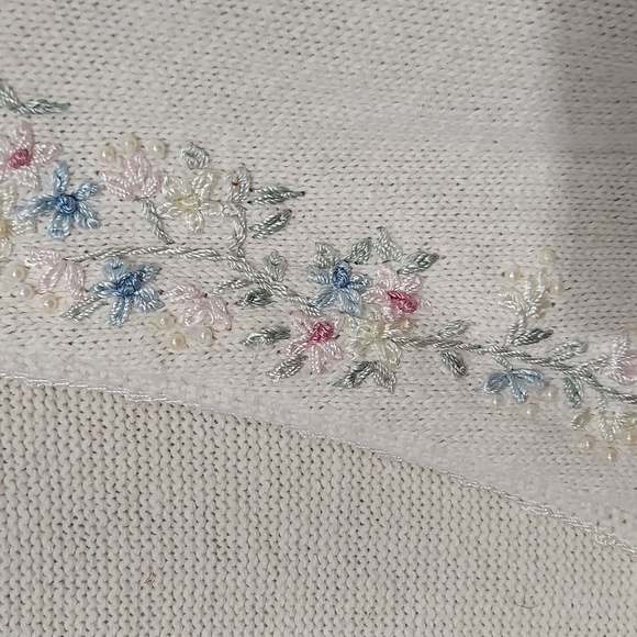 Carolyn Taylor cardigan sweater embroidery and beads vintage (InvW170) - Picture 4 of 11